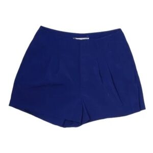 Jennifer Lopez blue shorts